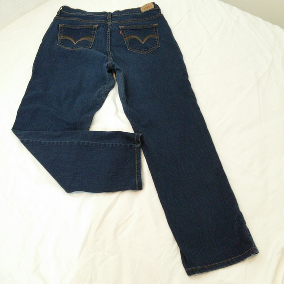 Levis 512 straight leg/perfectly slimming - Picture 2 of 5